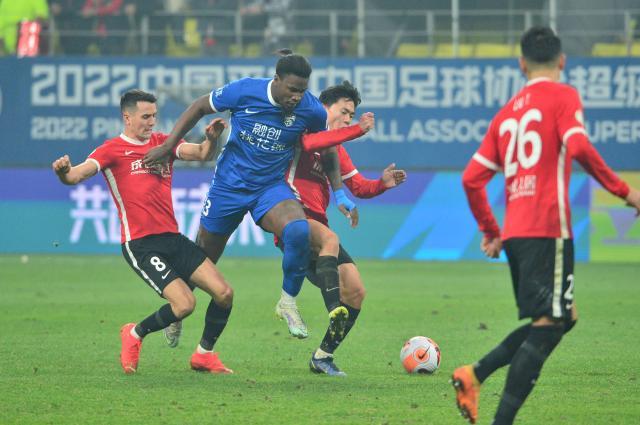 开云手机在线登录官网-【中超】费利佩补时绝杀 三镇0比1成都仍然领跑