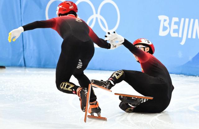 开云手机在线登录官网-孙龙意外摔倒 中国队无缘男子5000米接力领奖台